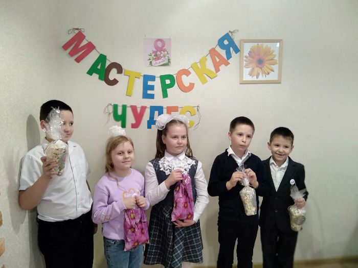 Мамы они как пуговки